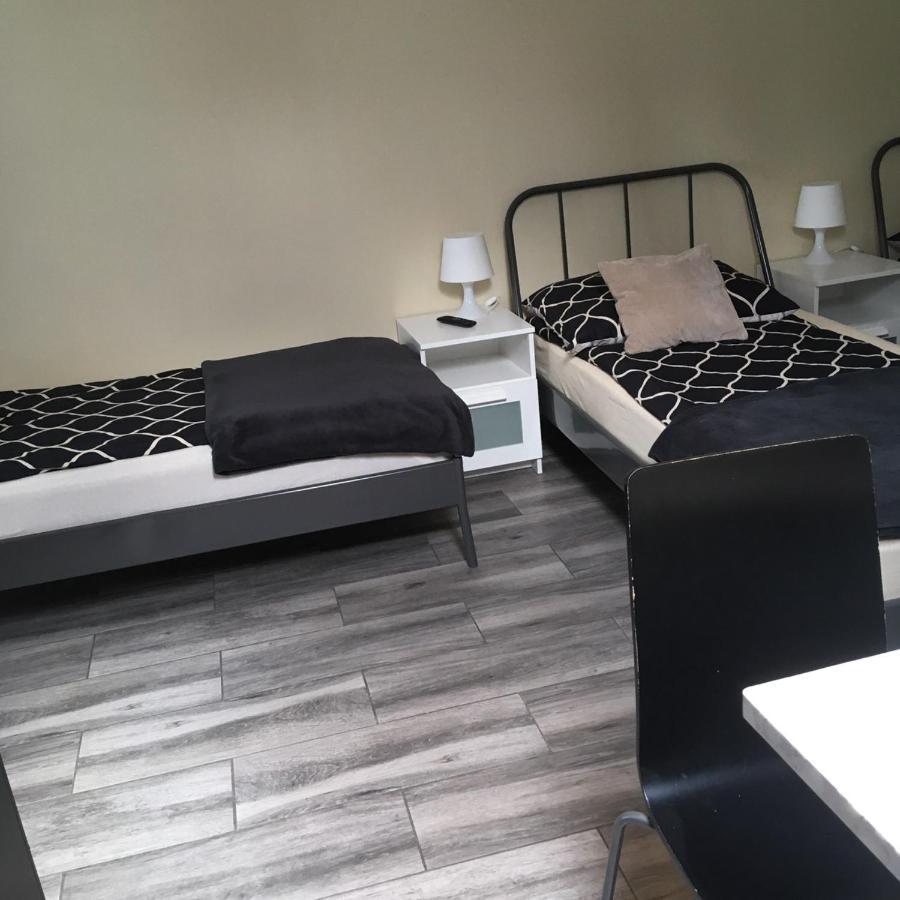 Pokoje Przy Zamku Podzamcze  Bagian luar foto
