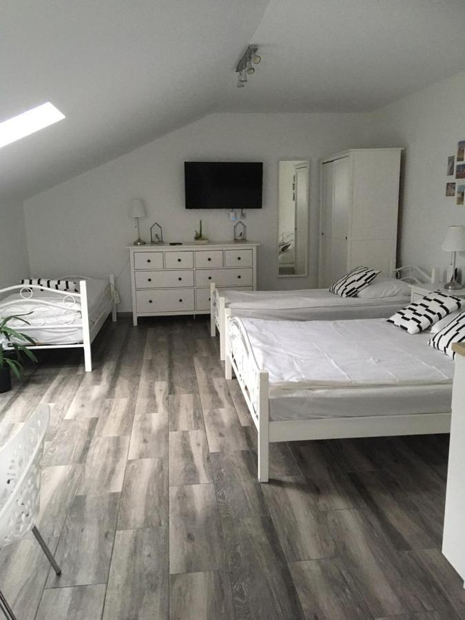 Pokoje Przy Zamku Podzamcze  Bagian luar foto